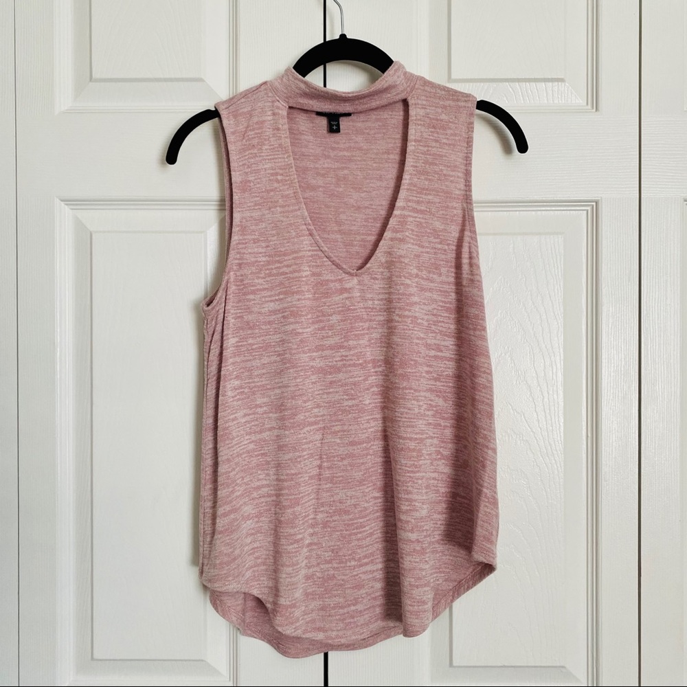 Express Heather Pink Keyhole Top
